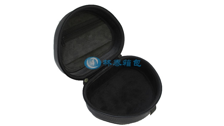 LTK-015 EVA耳機包內部空間