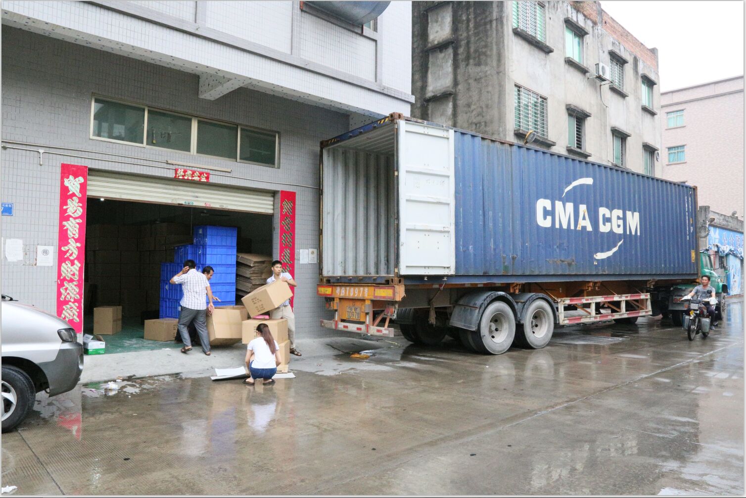 工具包出貨現(xiàn)場(chǎng) 工具包出貨現(xiàn)場(chǎng)